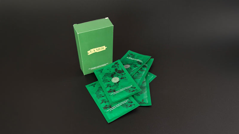 LA MER Moisturizing Mask